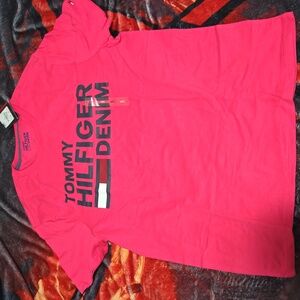 Tommy Hilfiger T Shirt